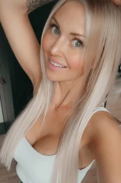 Проститутка Элывира